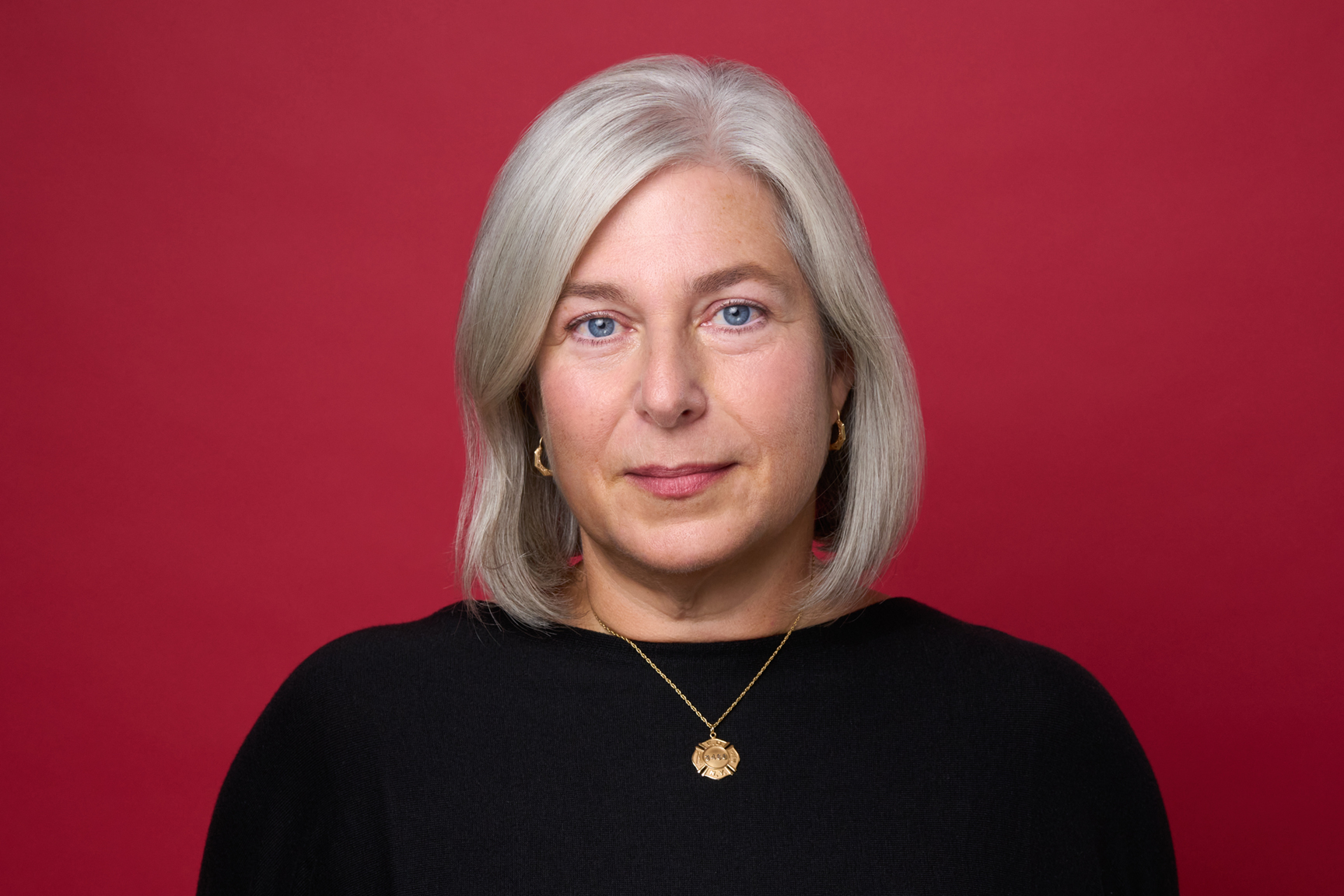 Portrait of Lori McGlinchey.