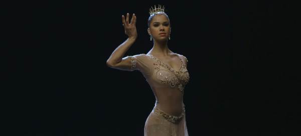 Misty Copeland performing in "A Ballerina's Tale". 2016. This image is unavailable under the 4.0 Creative Commons license.