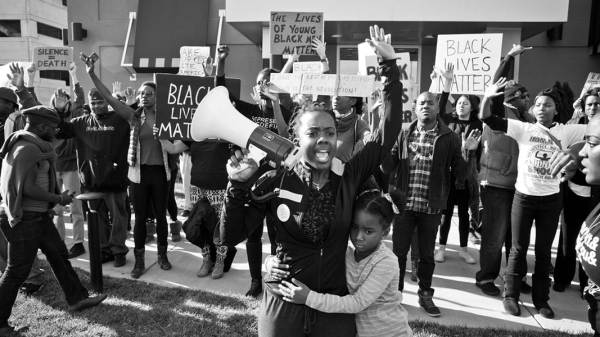 Young demonstrators in St. Louis, Missouri