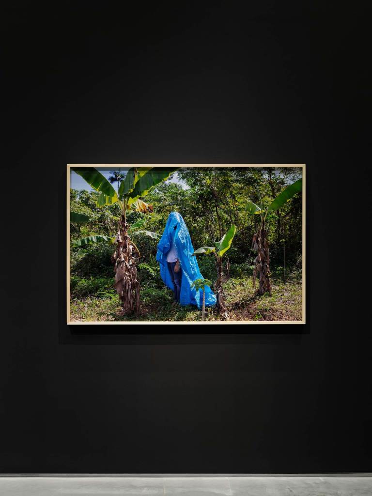 Kevin Quiles Bonilla - Carryover (Blue Tarp in Vega Alta), 2019, Photo: Sebastian Bach