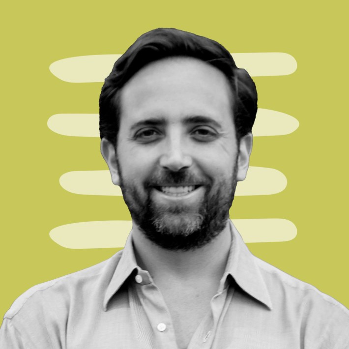B&W Picture of Patricio Cumming Rivero against an olive and light yellow graphic background.